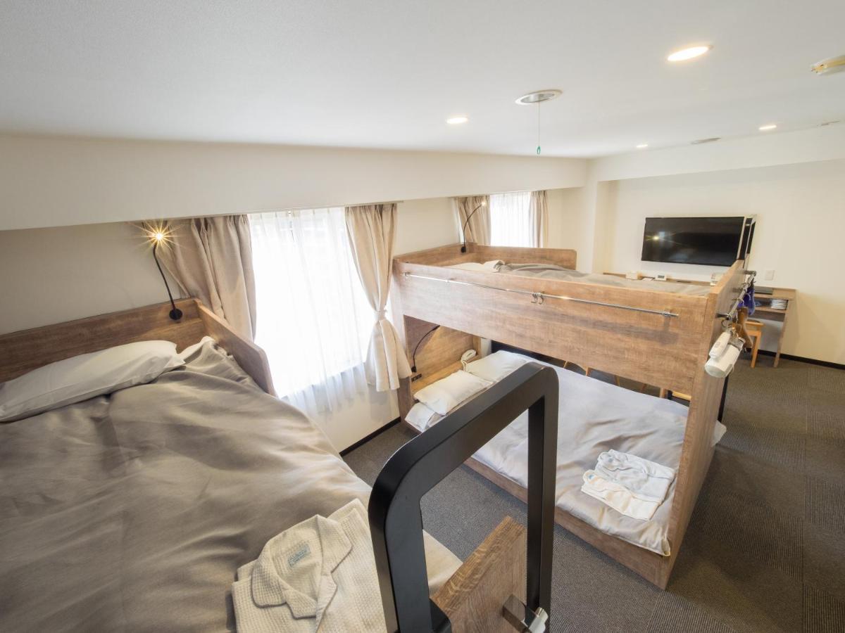 Hotel Shin Ōsaka Extérieur photo