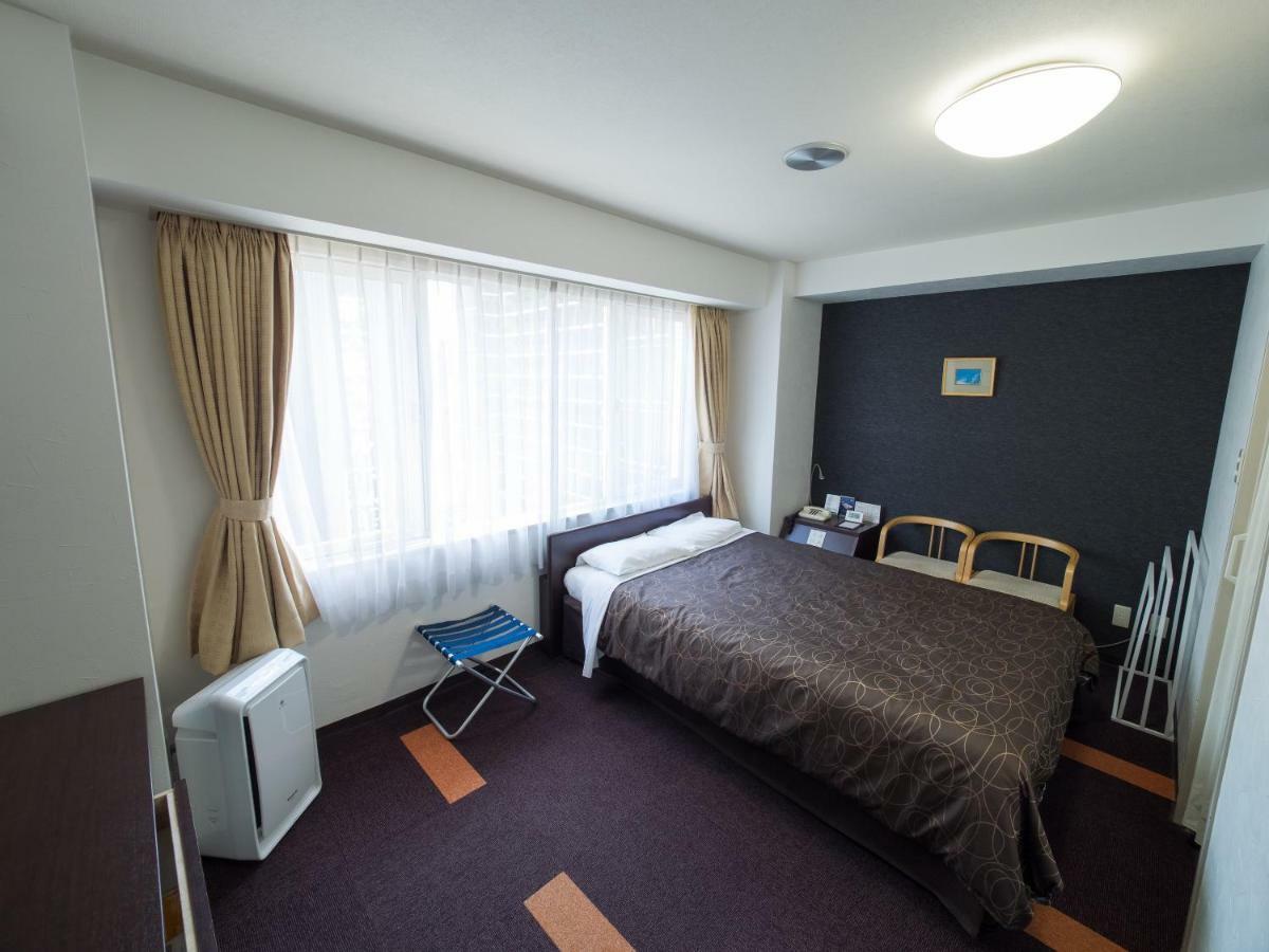Hotel Shin Ōsaka Extérieur photo