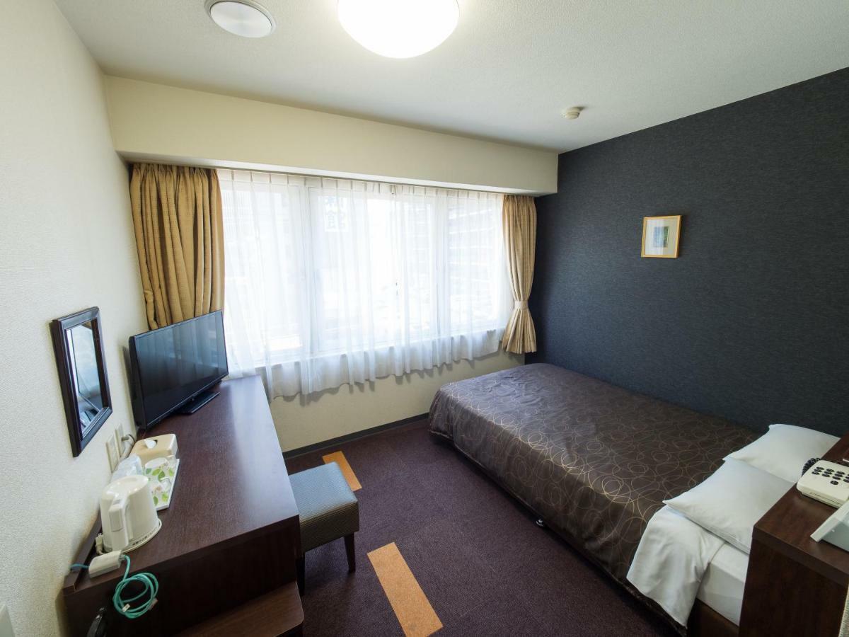 Hotel Shin Ōsaka Extérieur photo